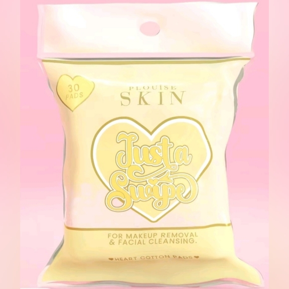 Plouise Miniwood Vanity Set - Picture 6 of 9